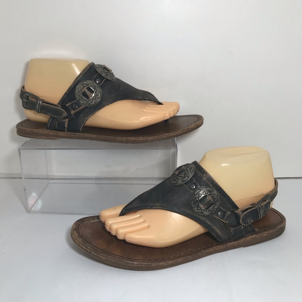 Matisse Ringo Leather Black Sandals with Silver Concho Accents Size 9